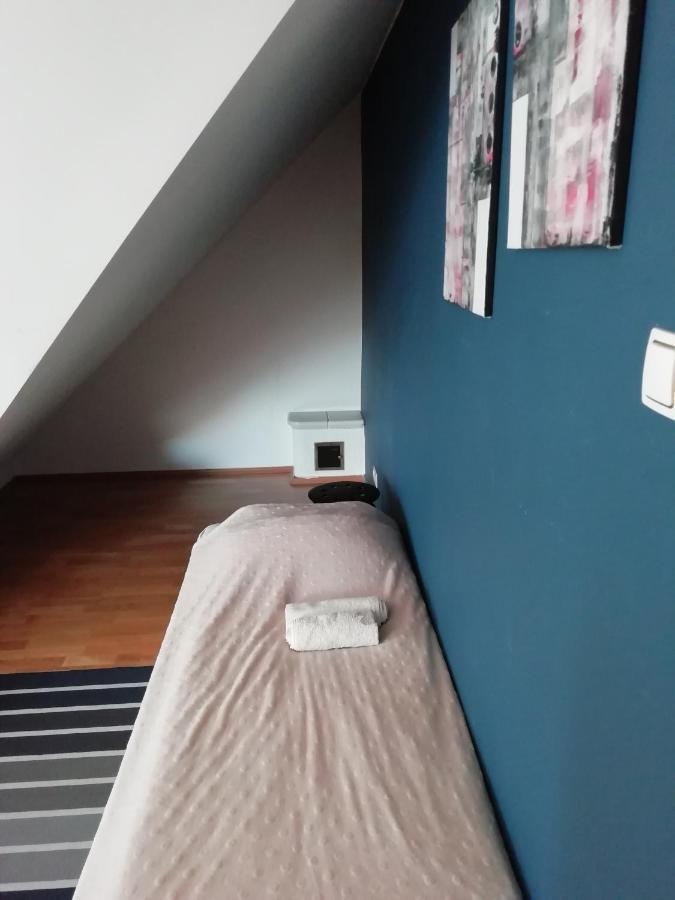 Pokoje Zakrzowek Privatunterkunft *